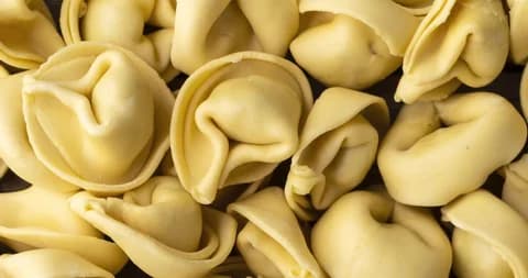 Capeletis de Jamón y Queso